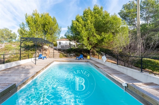 Aix-En-Provence - villa - near the village - quiet - swimming pool