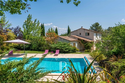 Exclusivity - Aix-En-Provence - Charming House - 2690 Sq Ft - 3 Bedrooms - Double Garage - Cellar -