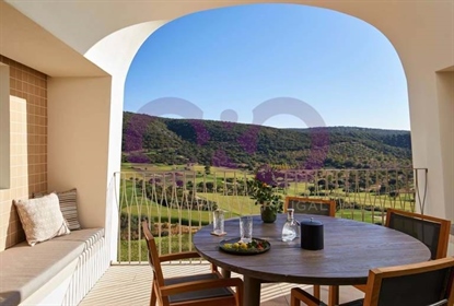 Das Ombria Resort befindet sich in der ruhigen Landschaft der Algarve in der Nähe von Loulé und biet