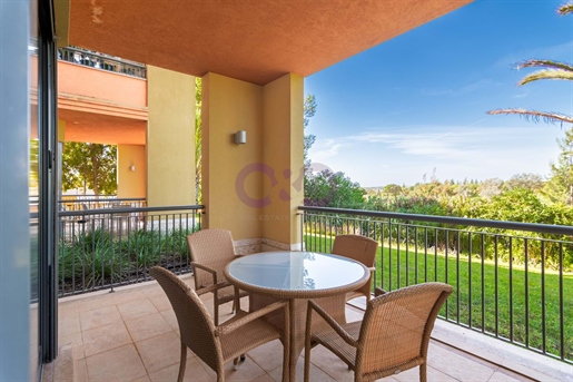 Charming 2 Bedroom Apartment with Golf Course Views in Victoria Residences, Vilamoura