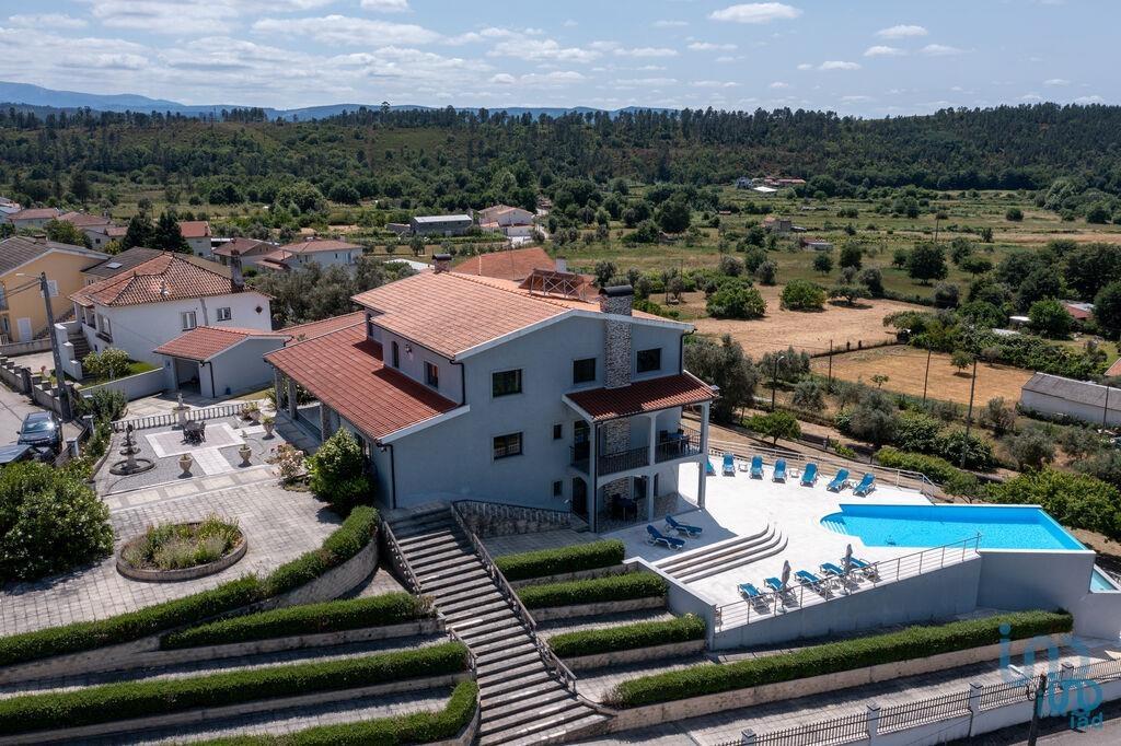 Inicio / Villa en el Coimbra, Arganil