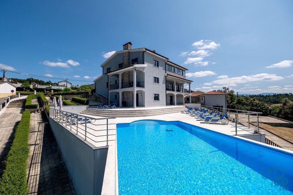 Inicio / Villa en el Coimbra, Arganil