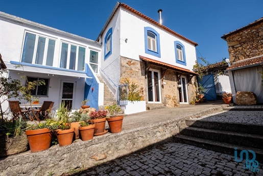 House with 8 Rooms in Coimbra with 519,00 m²