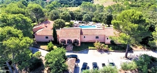 Magnificent property of more than 300m2