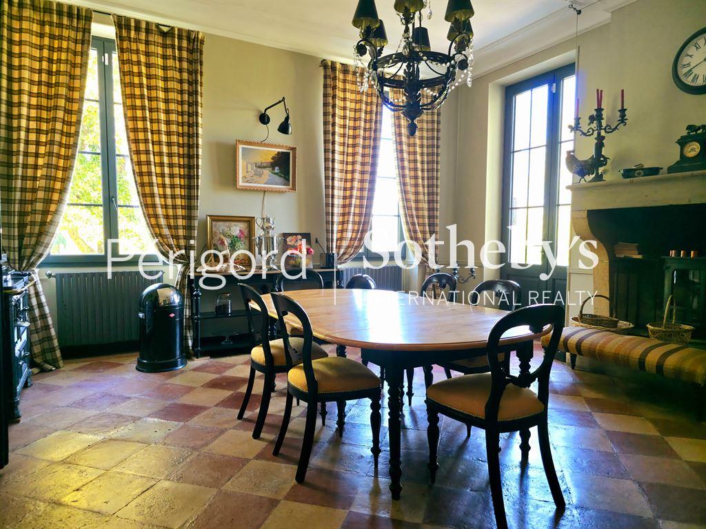 Compra: Propiedad de lujo (47180)