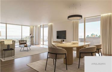 Apartamento T3 De Luxo Em Um Edifício Novo Com Vista Mar E Localização Privilegiada