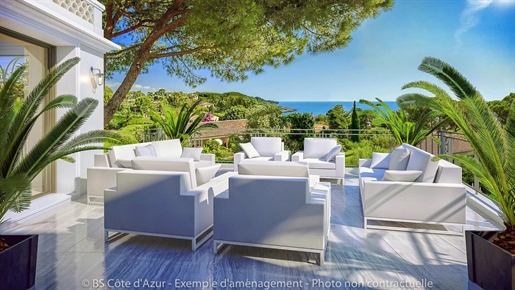 Somptueux 6 pièces de 156 m² avec 3 terrasses dans un ensemble de Grand Luxe - Cap d'Antibes