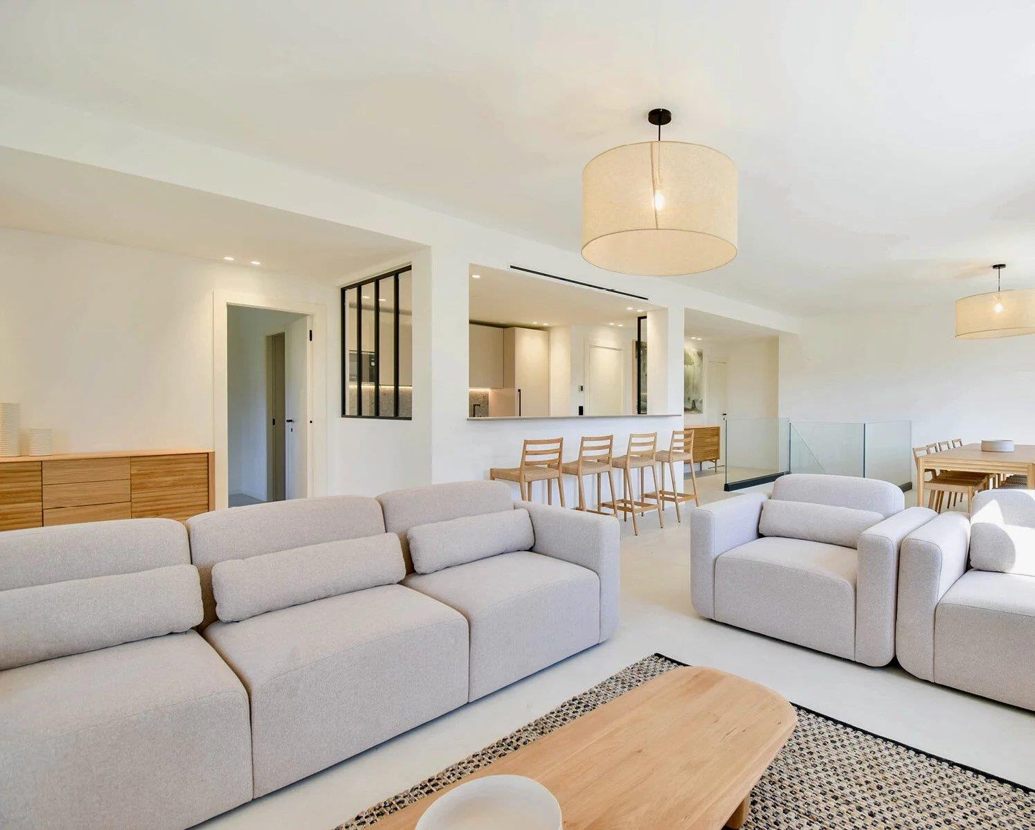 Nice, a house renovated in a private domain of the Gairaut area