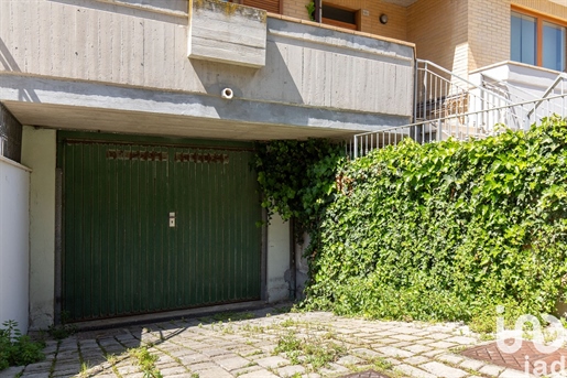 Maison Individuelle / Villa 200 m² - 2 chambres - Civitanova Marche