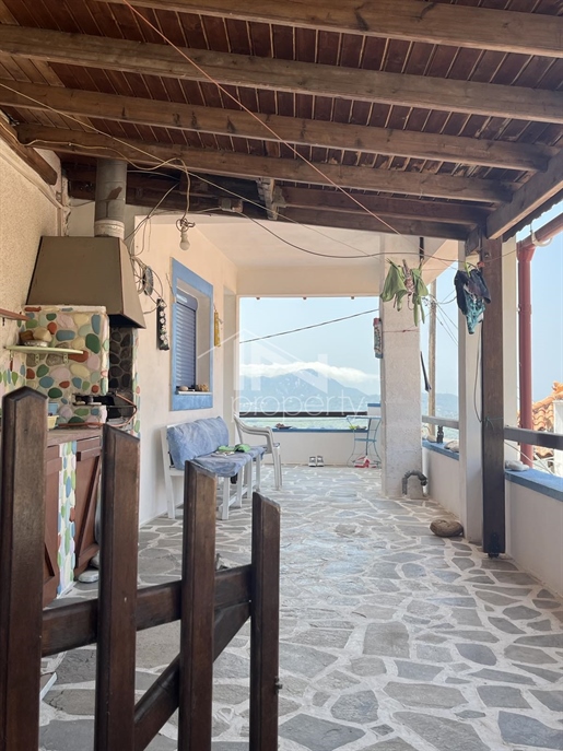 399547 Detached house For sale, Samos, 136 sq.m., €180.000