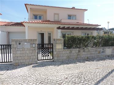 Detached 3 bed Villa with pool