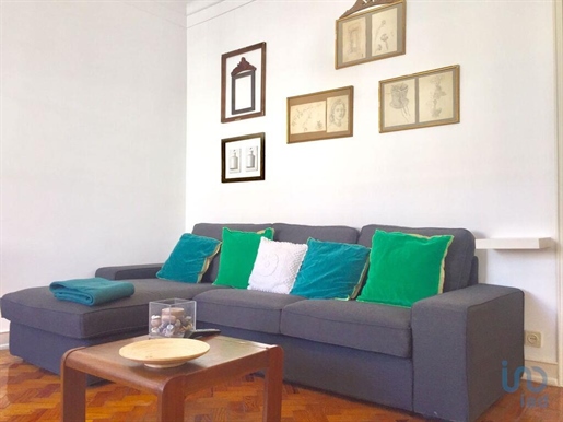 Home / Villa with 3 Rooms in Lisboa with 117,00 m²