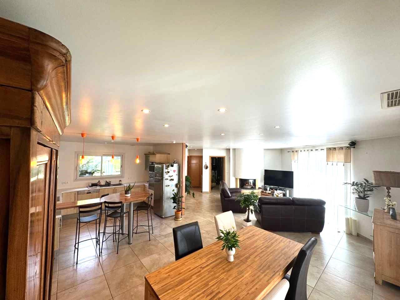 Purchase: House (40000)