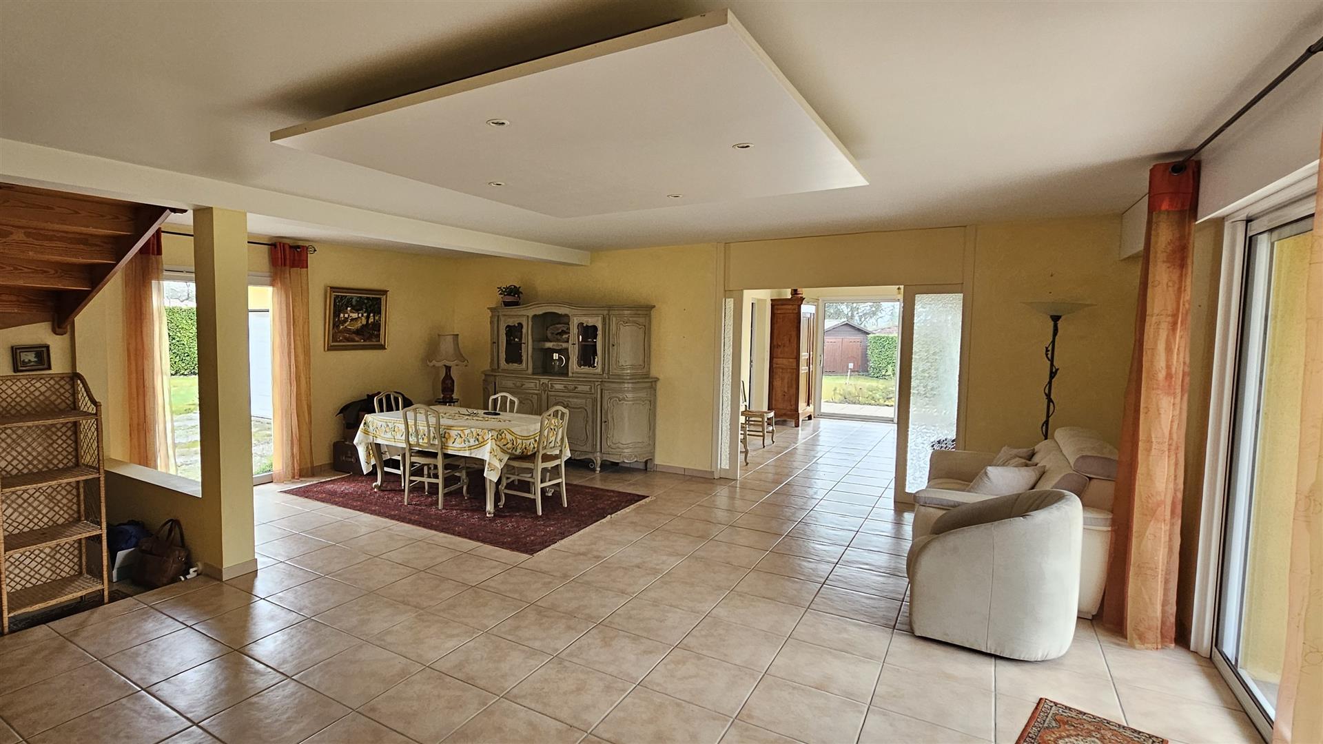 Purchase: House (40000)