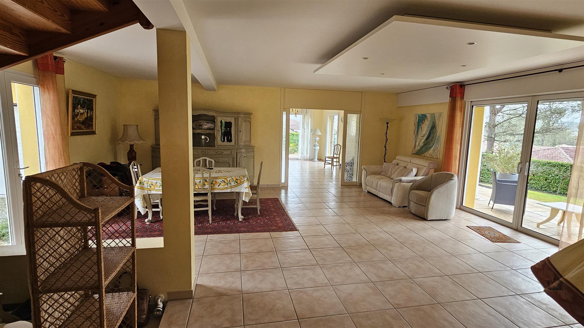 Purchase: House (40000)