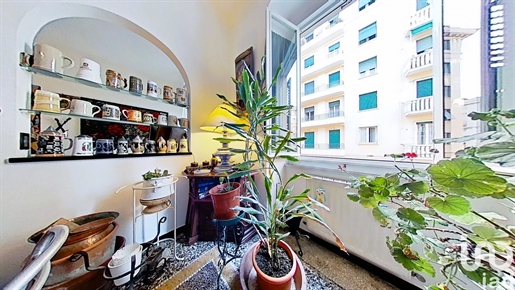 Sale Apartment 99 m² - 2 bedrooms - Genoa