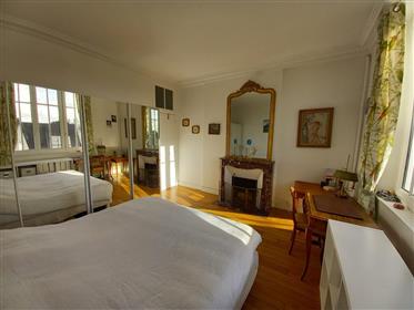 Версай - апартамент с 5 спални
