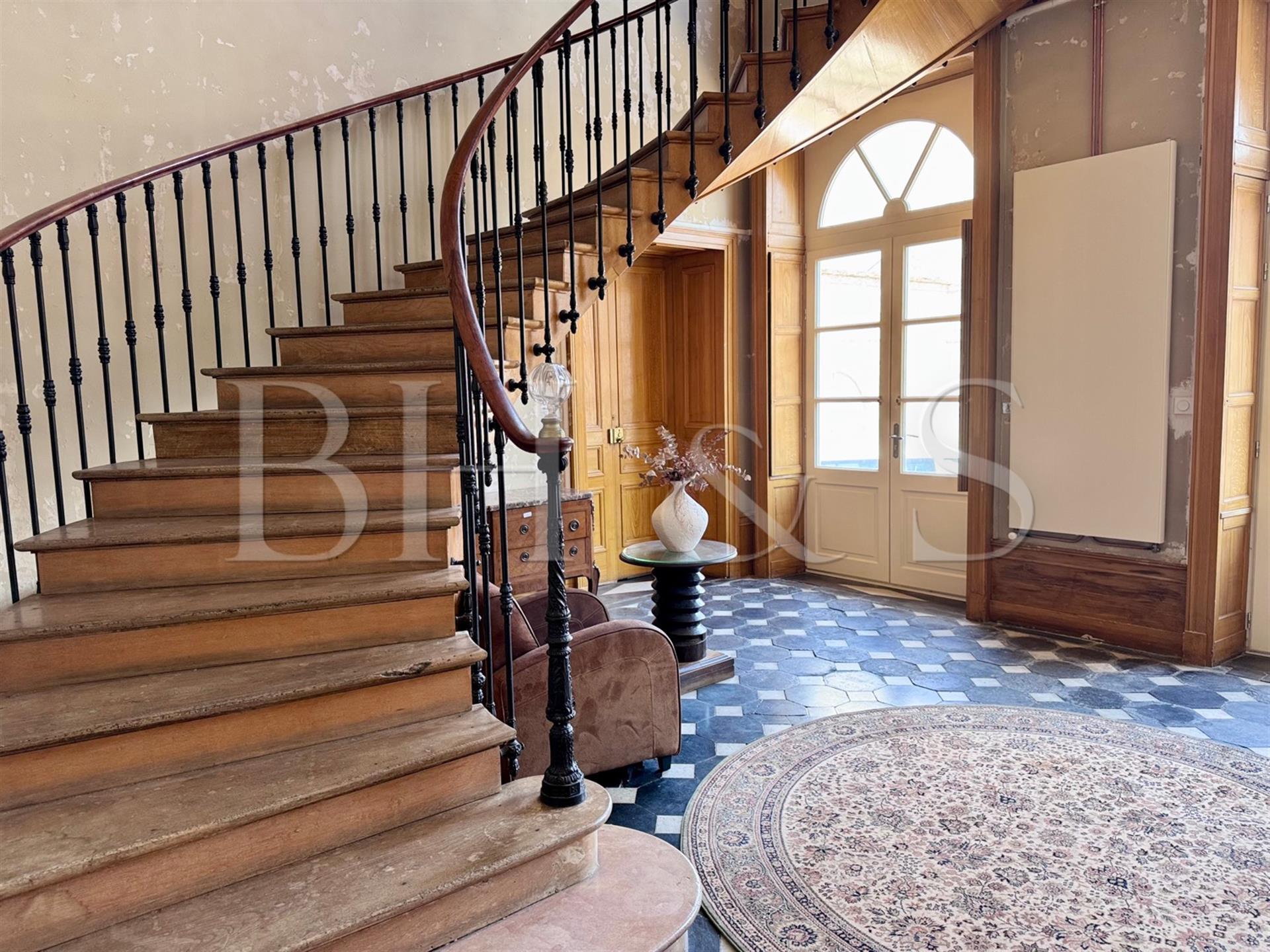 Belle propriété avec dépendances – Chagny