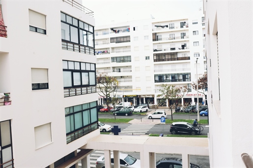 Flat T2 Sell in Quarteira,Loulé