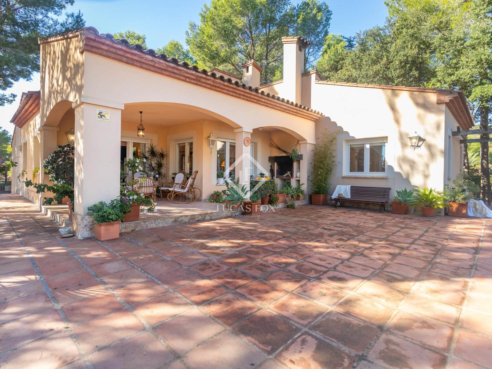 Purchase: House (43300)