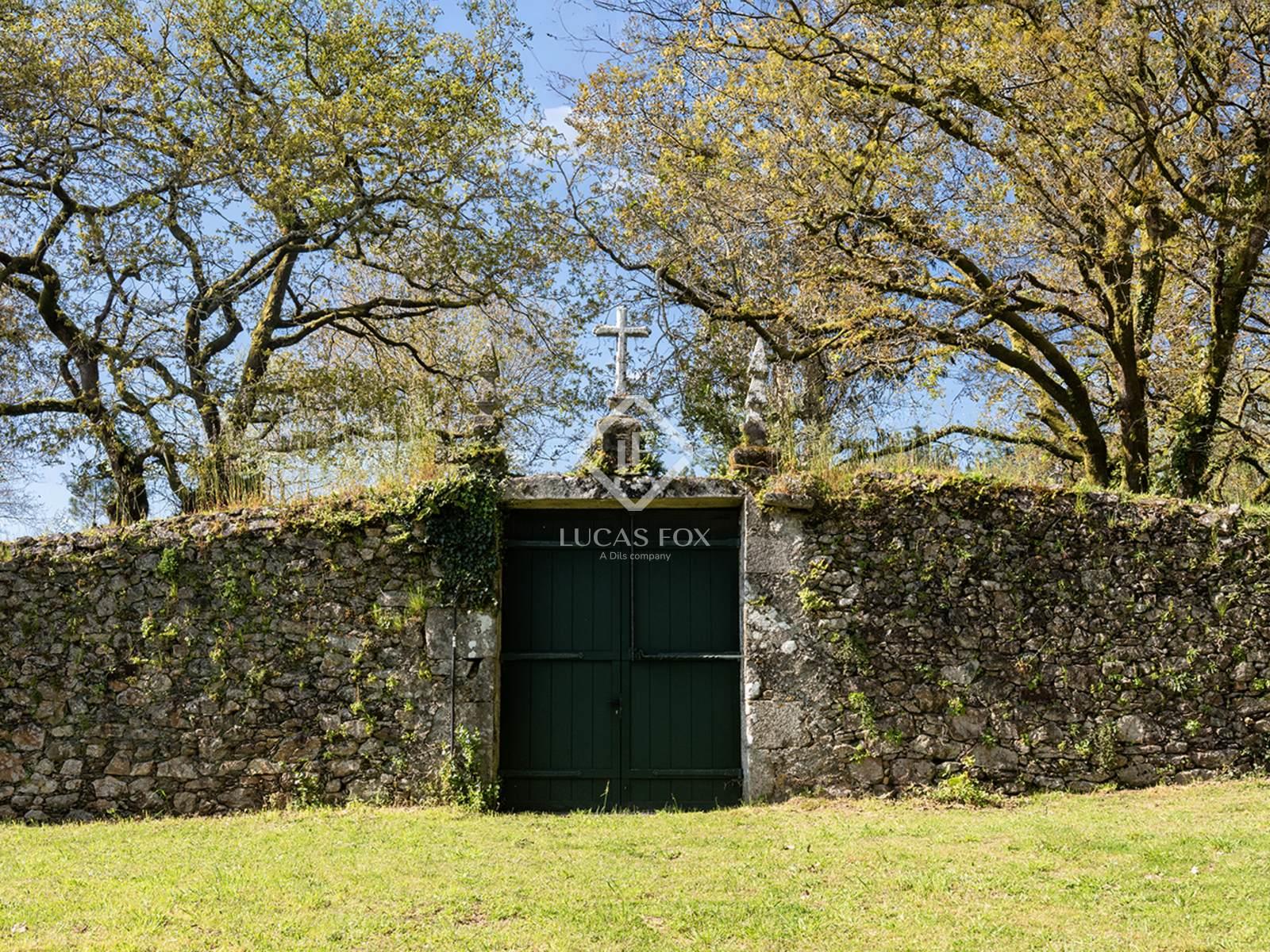 Purchase: House (15886)