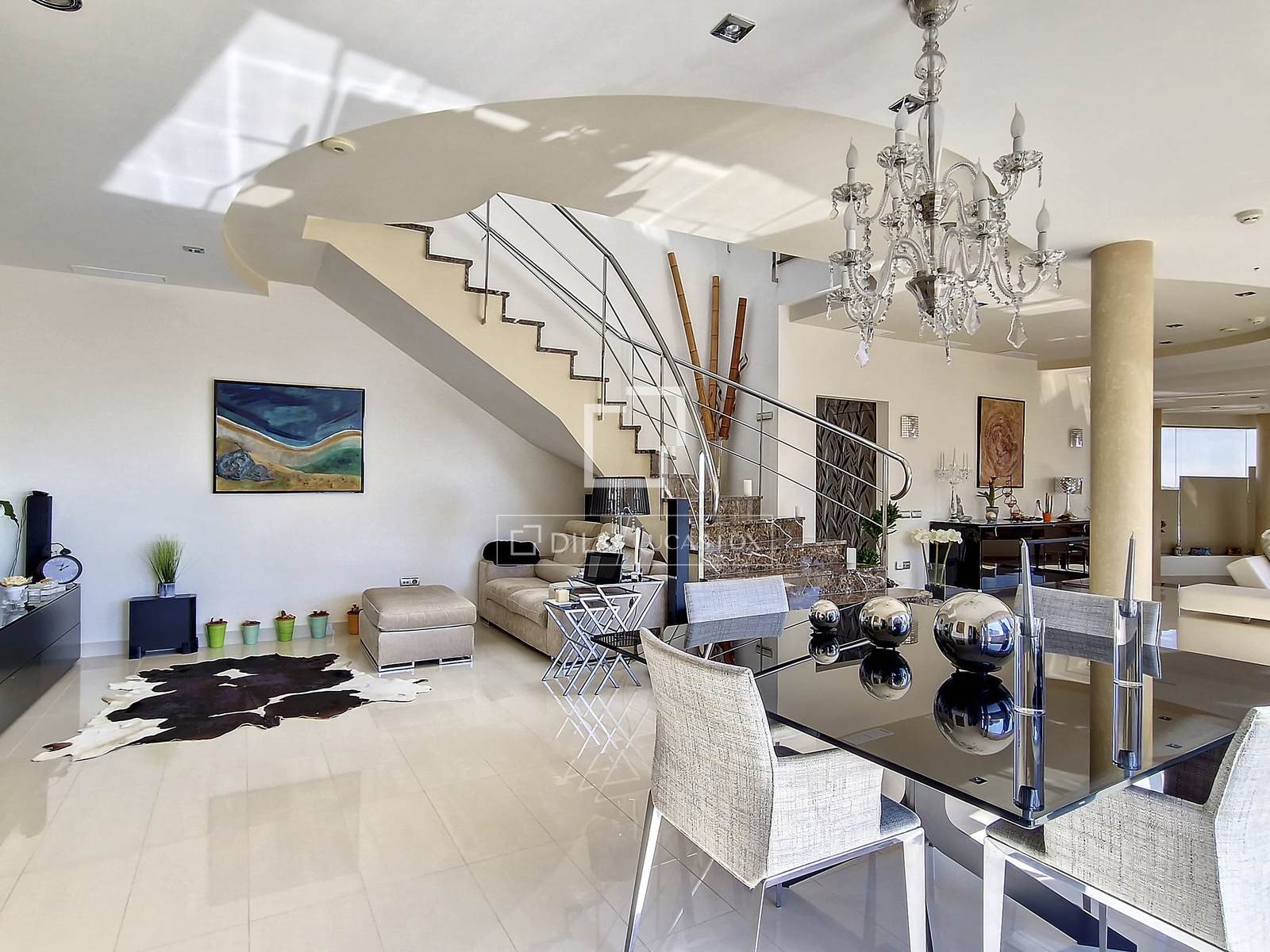 Purchase: House (43881)