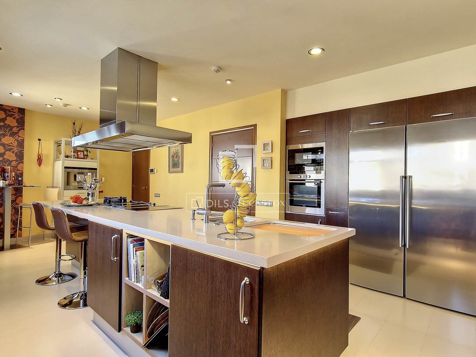 Purchase: House (43881)