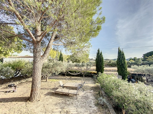 Saint Remy De Provence House 248 m² of 674 m²