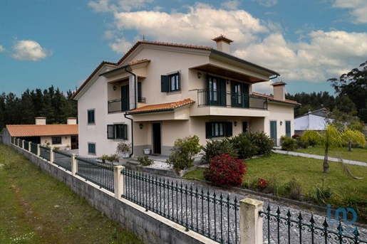 Landhuis met 4 Kamers in Aveiro met 299,00 m²