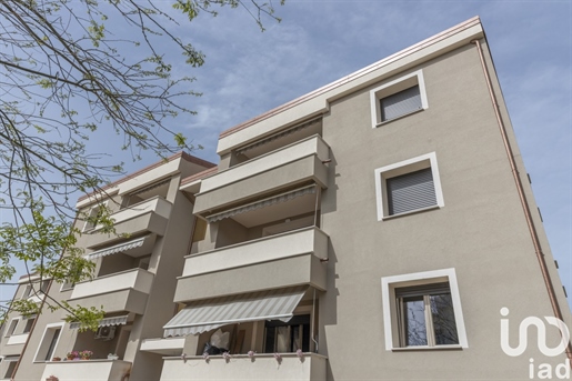 Sale Apartment 130 m² - 3 bedrooms - Osimo