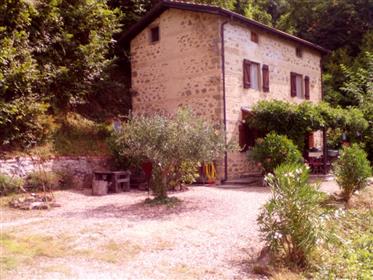 Vakantiehuis in de wildernis van Toscane