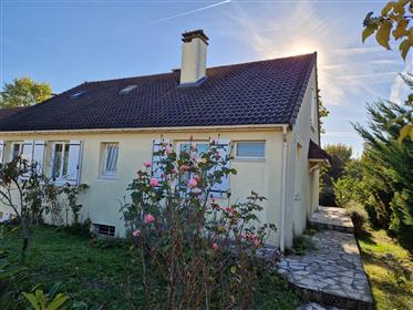 House 9 rooms in Saint-Prix (Val d'Oise)