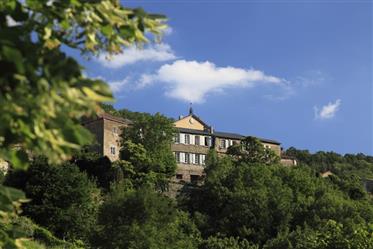 Stunning Internationally Renowned Mountain Manor Retreat