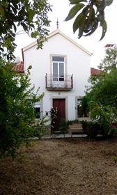 Beautiful imposing estate in central Portugal with 8454m2 of farmed land, with many fruit trees, oli