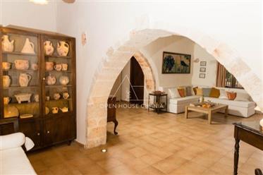 A High-End Villa In The City Of Chania (Korakies)