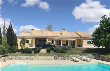 Fantastica Villa con piscina a Palmela