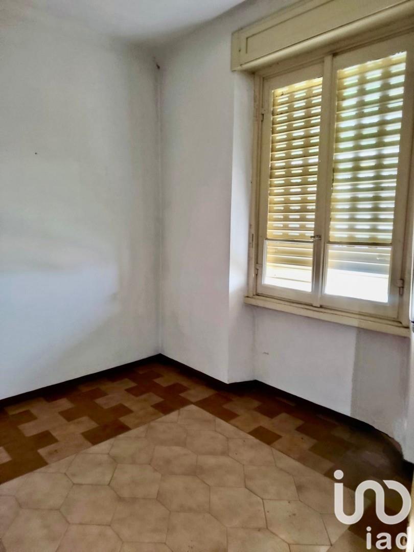 Sale Detached house / Villa 201 m² - 2 bedrooms - Giussago