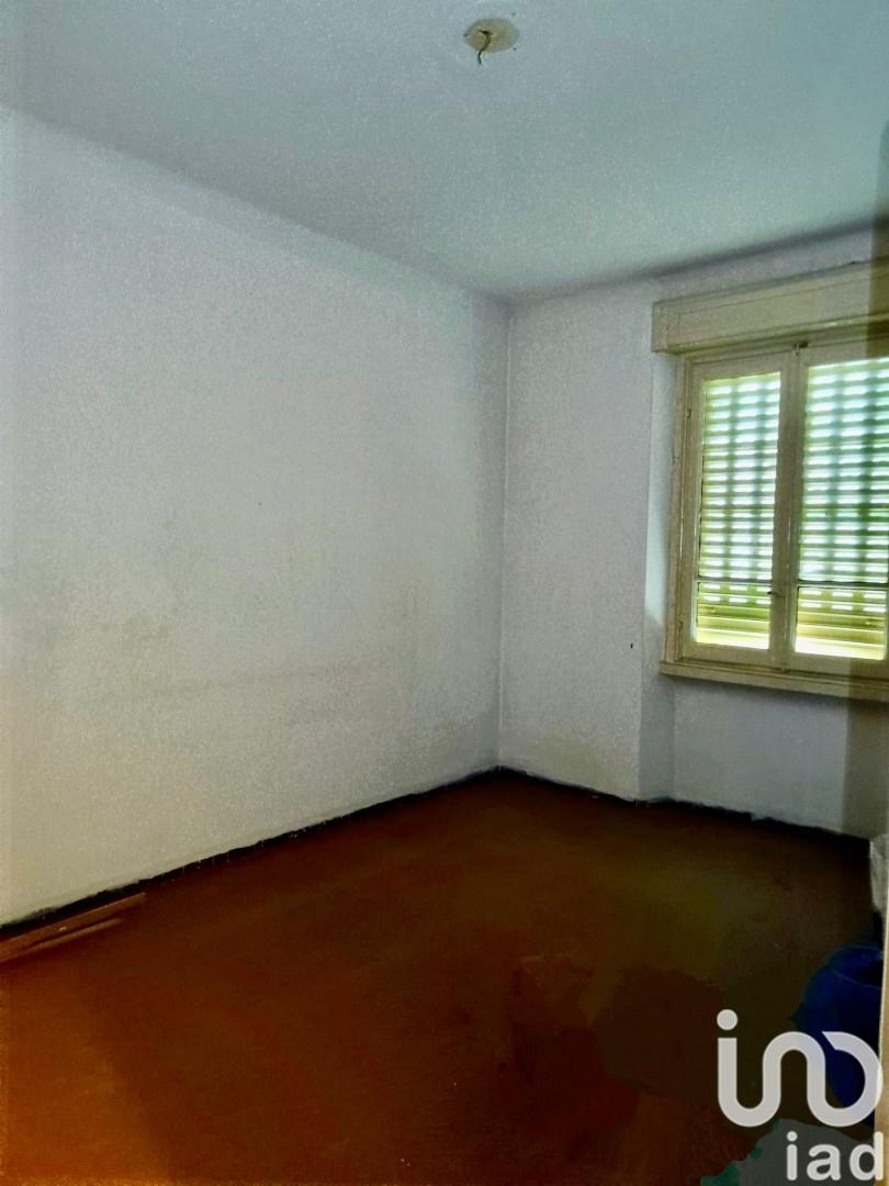 Sale Detached house / Villa 201 m² - 2 bedrooms - Giussago