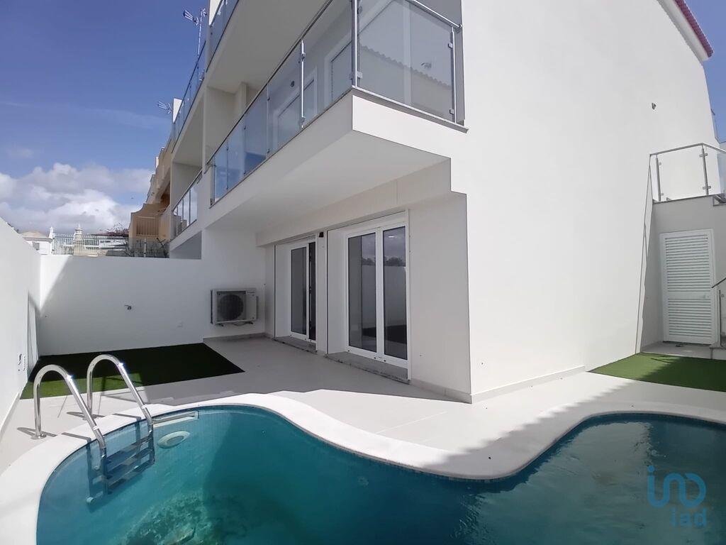 Home / Villa with 2 Rooms in Altura with 140,00 m²