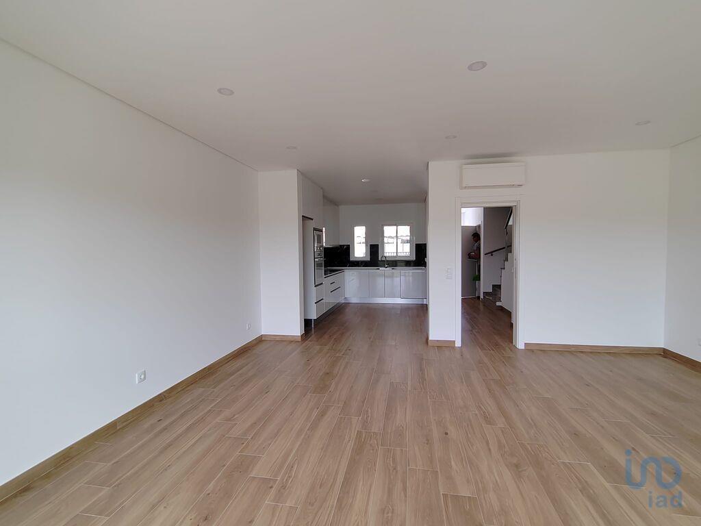 Home / Villa with 2 Rooms in Altura with 140,00 m²