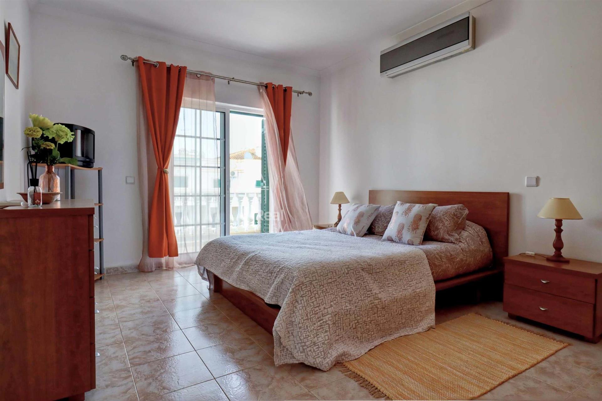 Appartement meublé de 2 chambres – près du golf de Benamor et des cabanes de Tavira