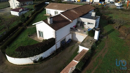 Country House with 4 Rooms in Vila Real with 481,00 m²