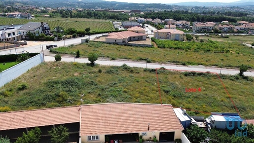 Terreno em Vila Real de 681,00 m²