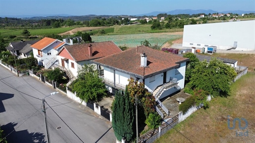 Home / Villa with 3 Rooms in Vila Real with 269,00 m²