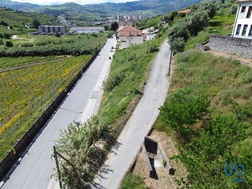 Terrain à bâtir à Peso da Régua e Godim de 774,00 m²