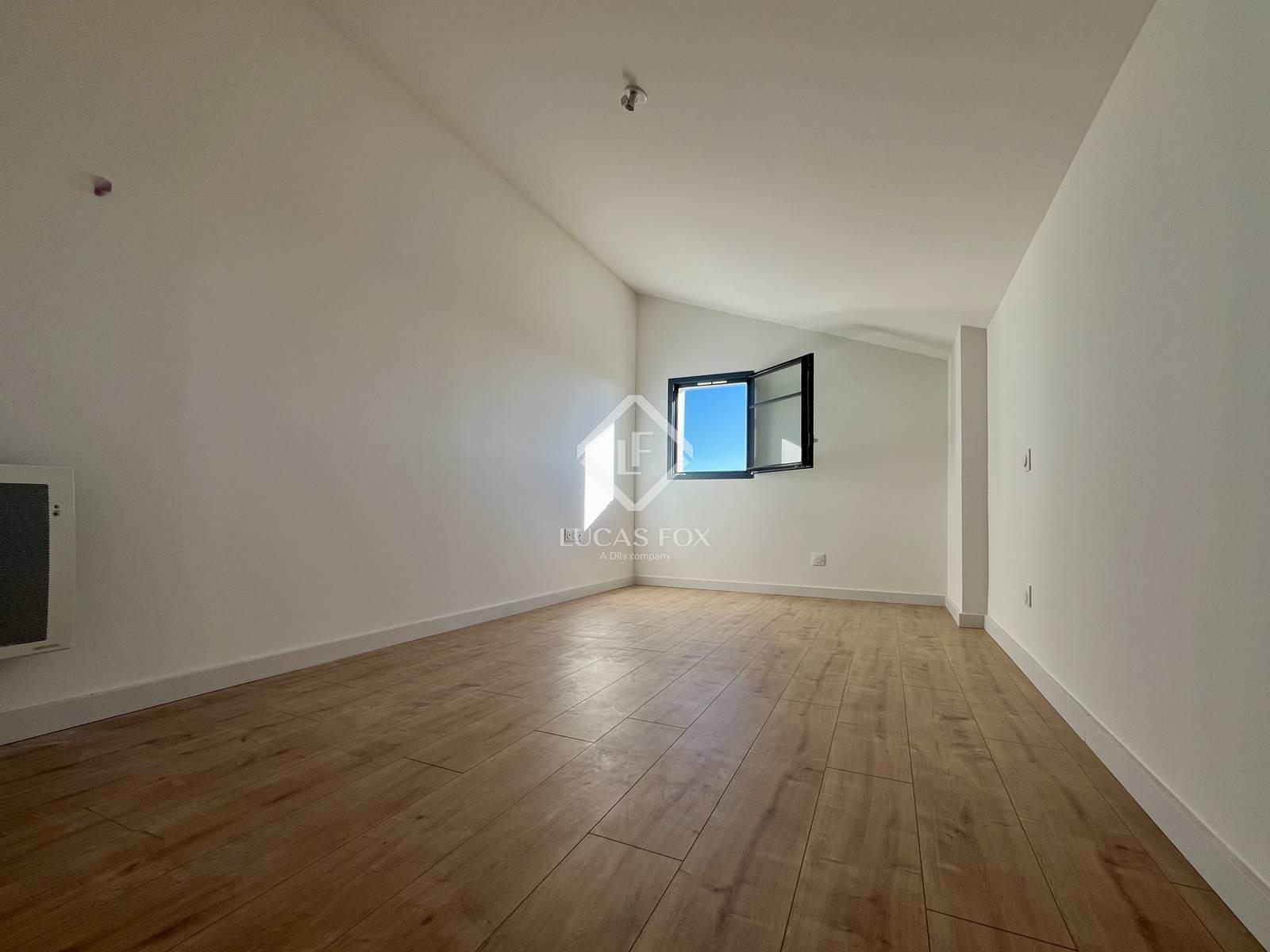 Purchase: Apartment (34170)