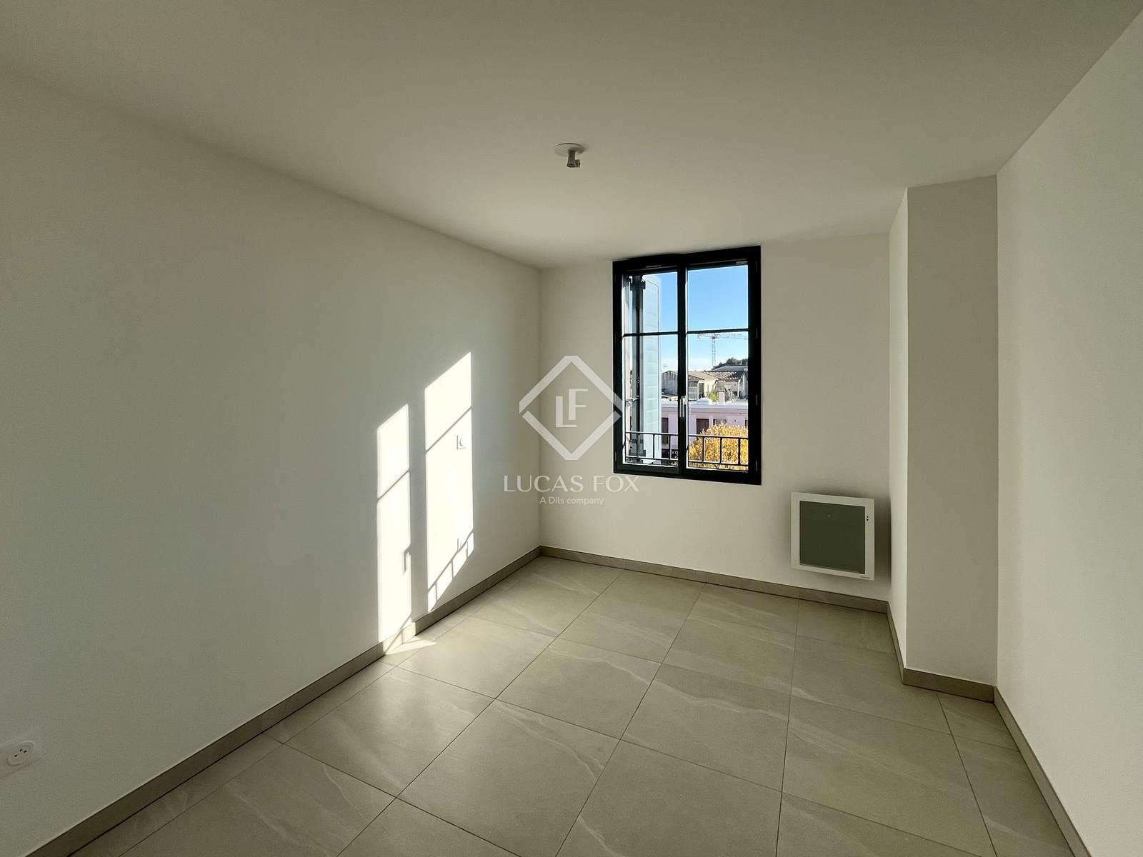 Purchase: Apartment (34170)