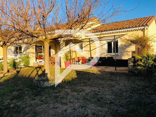 6-room house in Drôme des Collines.