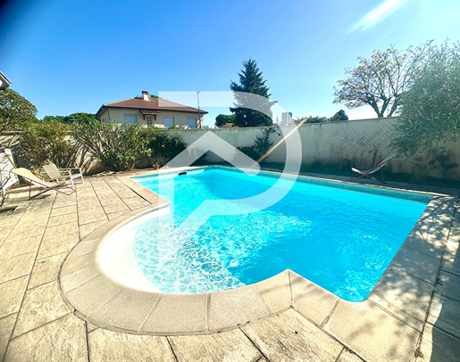 Maison Bourg Les Valence 7 pièces 144 m2 avec piscine