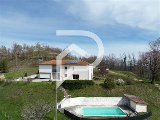 House 185m² With Swimming Pool On Plots 6 Hectares 38160 Saint Verand